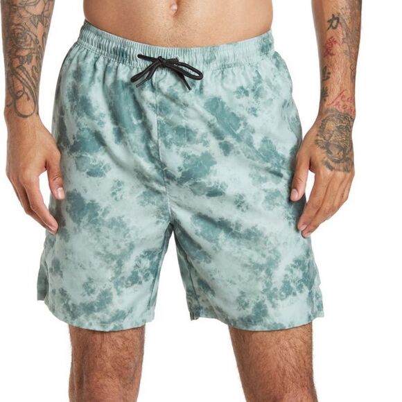 Z by Zella Rip Tide Patterned Swim Trunks Green Lilypad Montara Print Medium - Picture 1 of 6